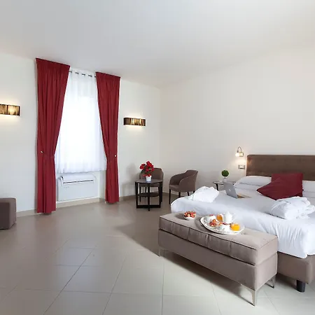 La Piazzetta بيت ضيافة سورينتو