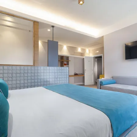 La Piazzetta 4*