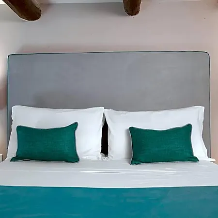 Maison d'hôtes La Piazzetta 4*