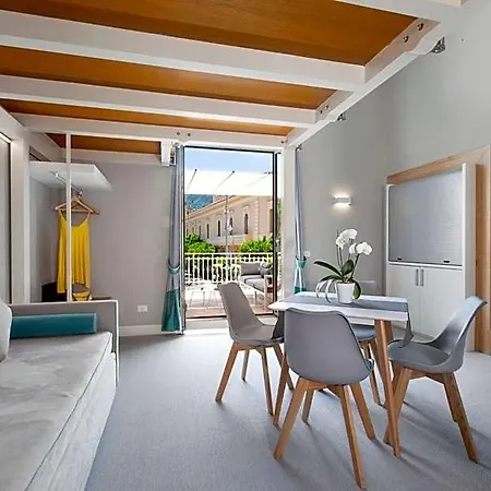 La Piazzetta Maison d'hôtes 4*