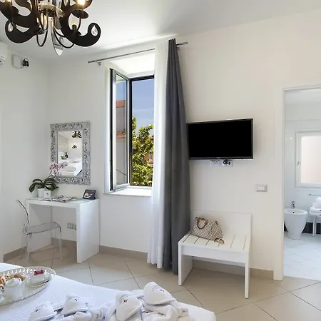 La Piazzetta 4* Półwysep Sorrentyński