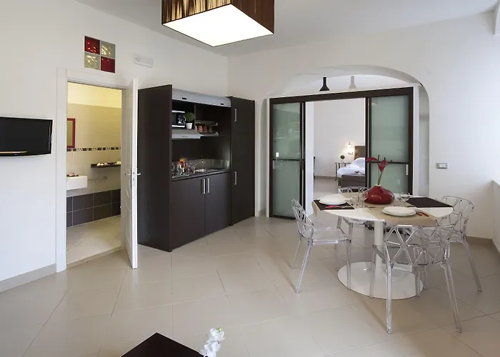 Guest house La Piazzetta 4*