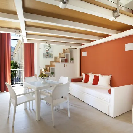 La Piazzetta Península Sorrentina