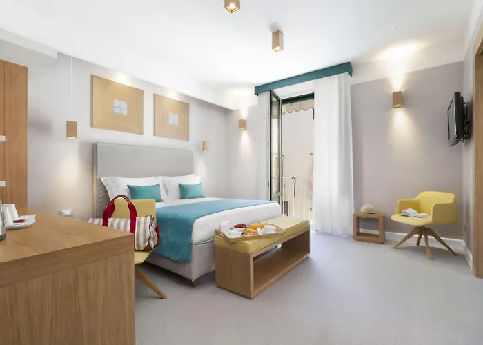 Gasthof La Piazzetta 4*